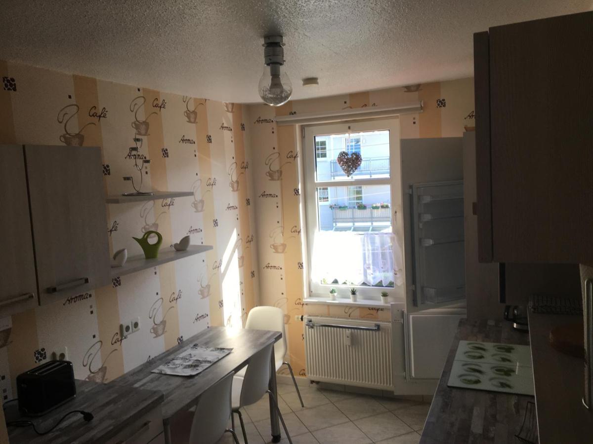 Ferienwohnung Am Goethe Park Fuer 2 Bis 3 Personen Jena Exterior photo